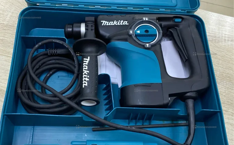 Перфоратор Makita HR 2810