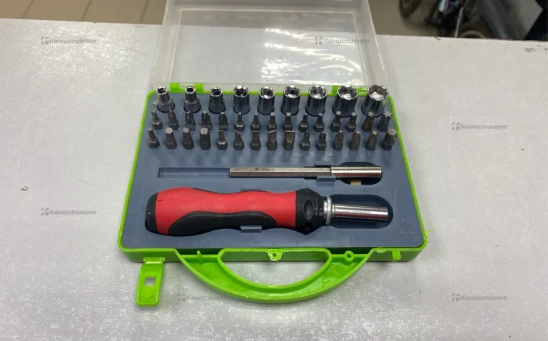 Набор инструментов Набор бит и головок 41 предмет