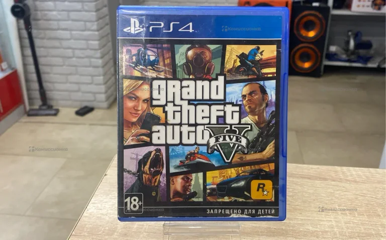 Игра Grand Theft Auto V (GTA 5) для PlayStation 4
