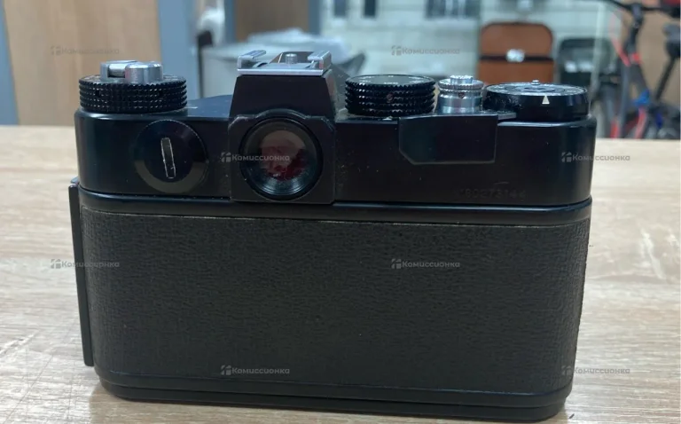 Фотоаппарат Zenit TTL + Helios 44m