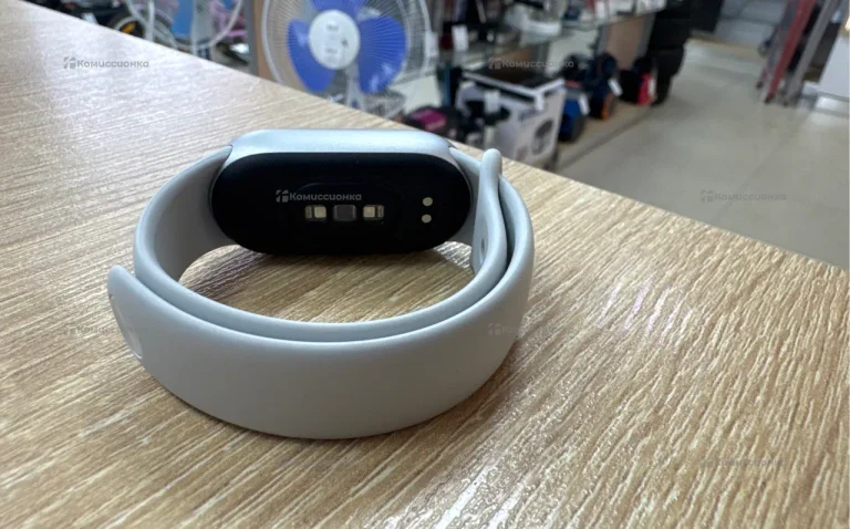 Смарт-браслет Xiaomi Band 10
