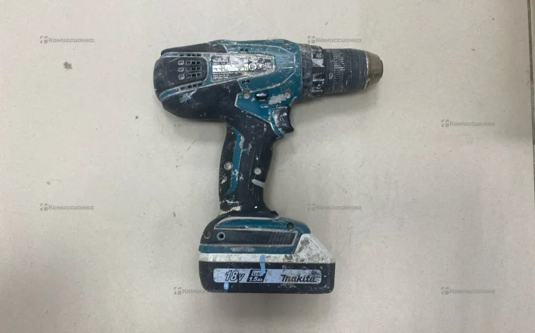 Шуруповерт Makita 4579