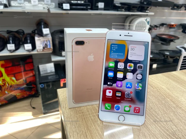 Apple iPhone 7 Plus 3/32 ГБ