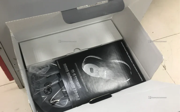 Робот мойщик окон Dowoks R-15