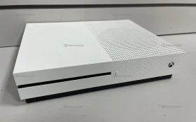 Купить Приставка Xbox One S 512 б/у , в Тюмень Цена:12990рублей