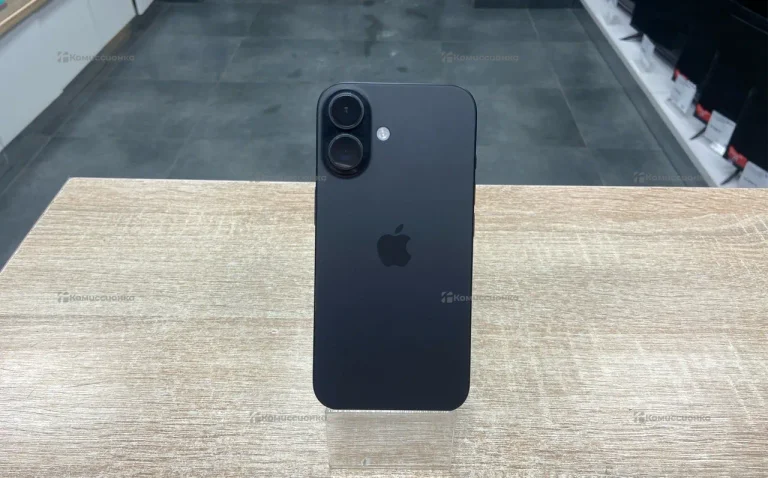 Apple iPhone 16 8/128 ГБ