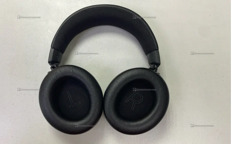 Беспроводная гарнитура Razer Kraken v4 pro