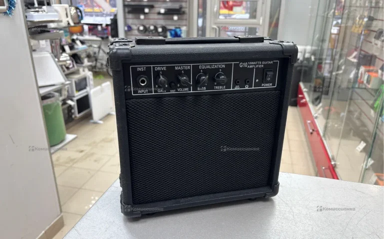 Комбо усилитель G10