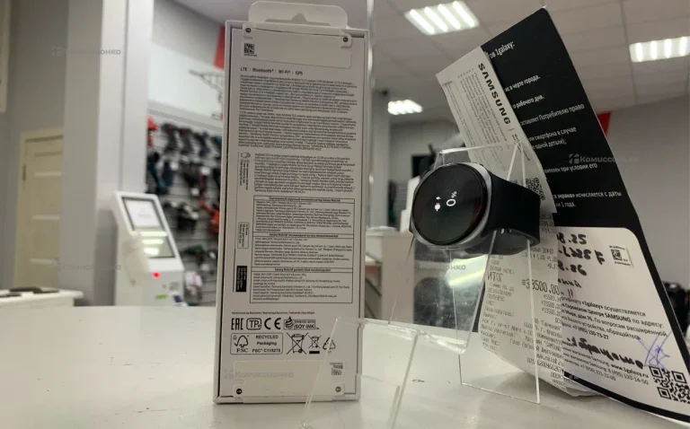 Часы  Samsung Galaxy Watch 8