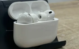 Купить Наушники  AirPods Pro 3 б/у , в Москва и область Цена:10900рублей