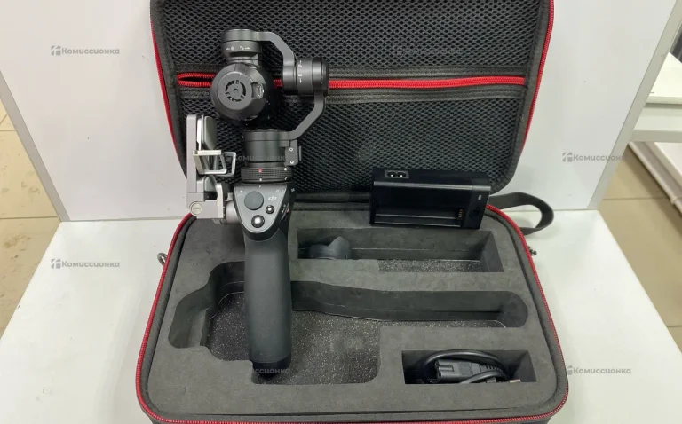 Ручной стабилизатор с камерой DJI OSMO Plus