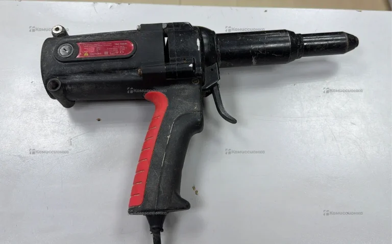 Заклепочник Time-proof tac700a