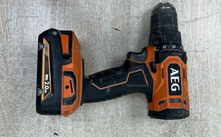 Шуруповерт AEG BS18G4