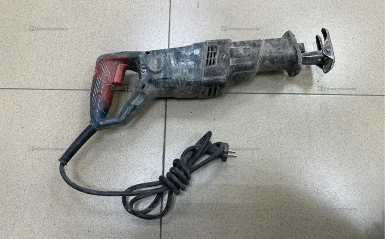 Сабельная пила Bosch GSA 120