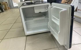 Купить Мини холодильник MIDEA MDRD86SLF30 б/у , в Саратов Цена:4990рублей