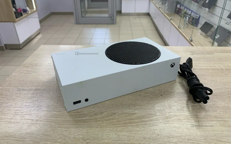 Игровая приставка Xbox Series S