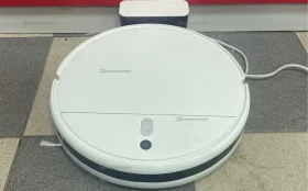 Купить Пылесос  Робот-Пылесос Xiaomi Mi Robot Vacuum-Mop б/у , в Краснодар Цена:2900рублей