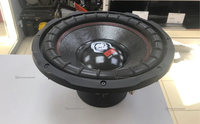 Сабвуфер  x-bass 2700