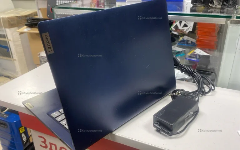 Ноутбук  Lenovo 81w0