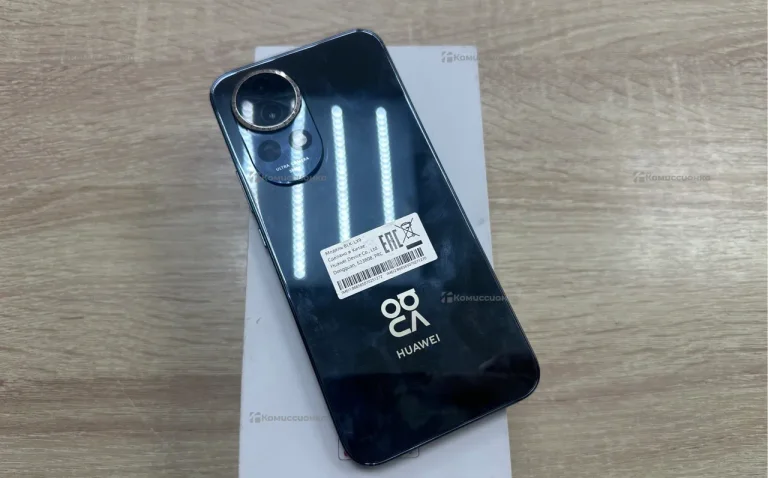 Huawei nova 13 12/256 ГБ