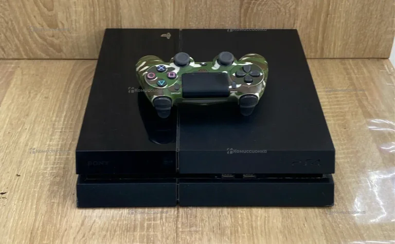 Игровая приставка Sony PlayStation 4