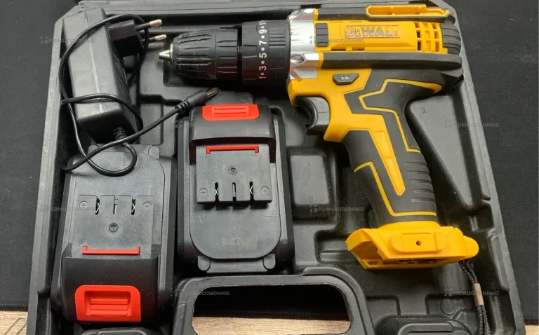 Дрель Dewalt реплика