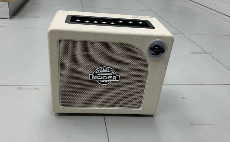 Комбик Mooger