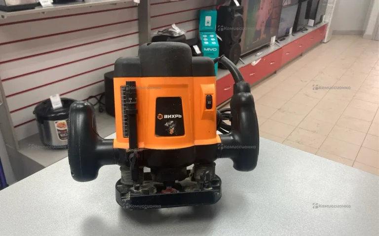 Фрезер Вихрь ФМ-1300