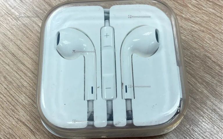 Наушники  Apple earpods