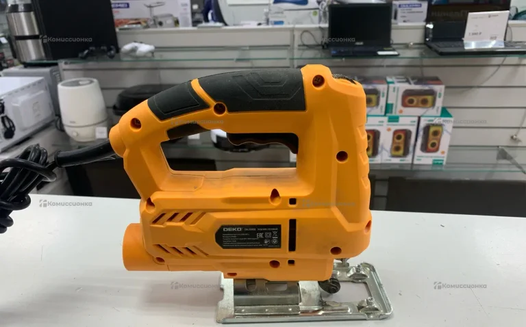 Электролобзик DEKO DKJS850