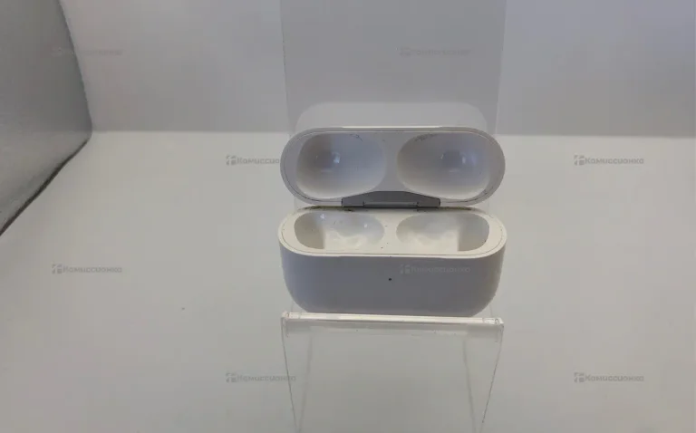 кейс от AirPods Pro 2 lightning