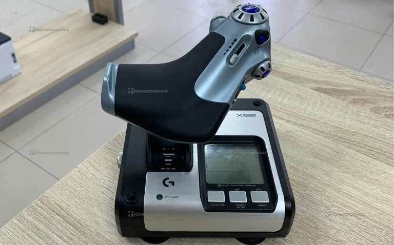 Logitech- Flight X52 Control System