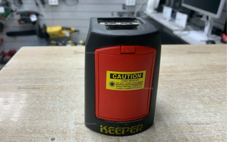 Нивелирkeeper LASER 2D