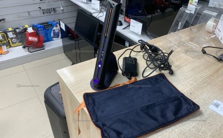 Плойка-выпрямитель Dyson