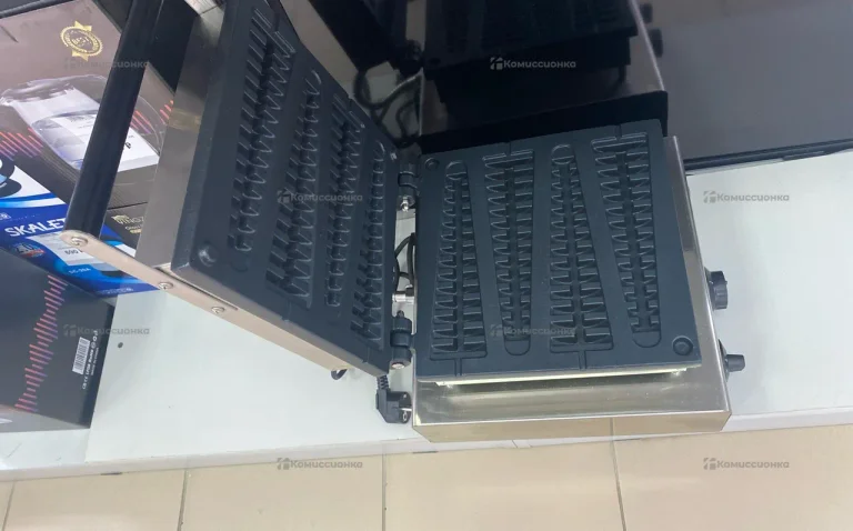 Вафельница lolli hx 2208