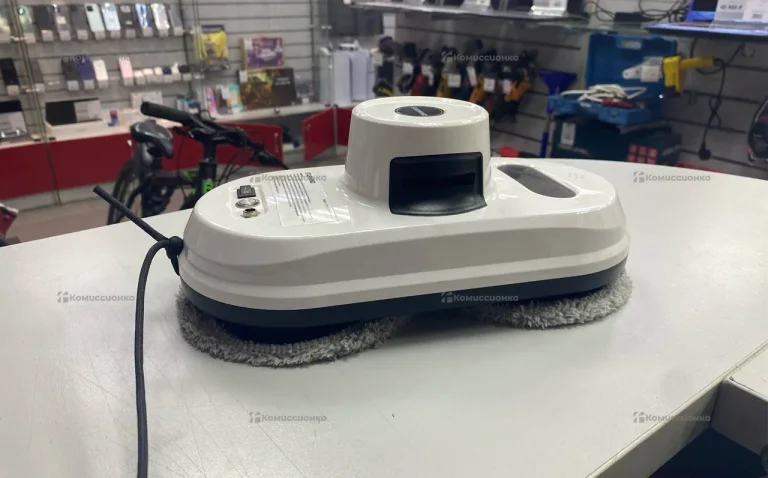 Стеклоочиститель STARWIND SRW1010