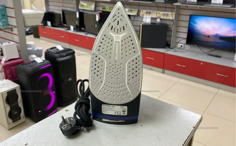 Утюг Polaris