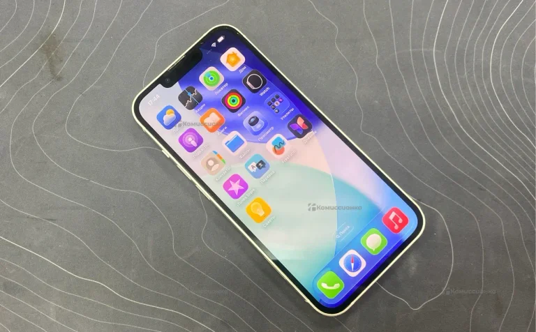 Apple iPhone 13 4/128 ГБ