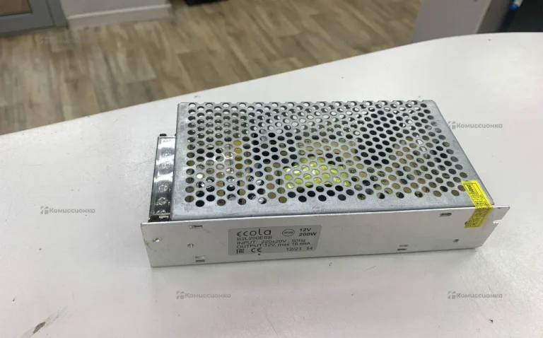 Блок питания 12V.
