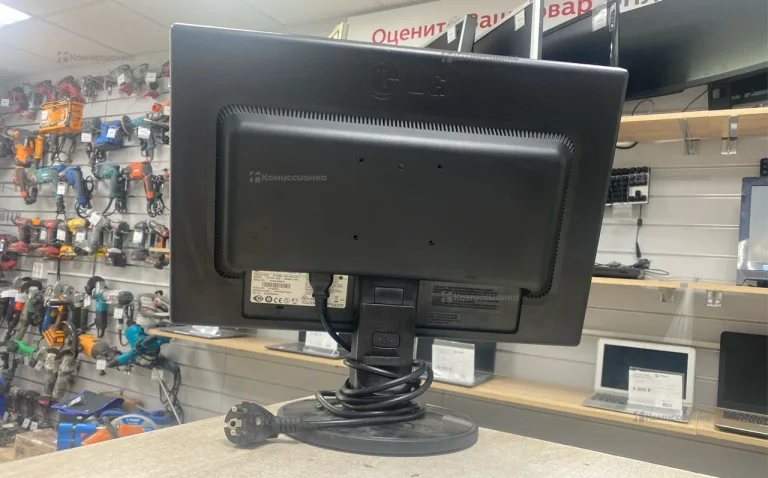 Монитор LG flantron W1942SE