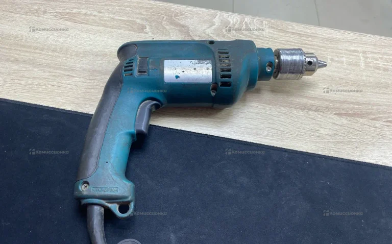Дрель Makita