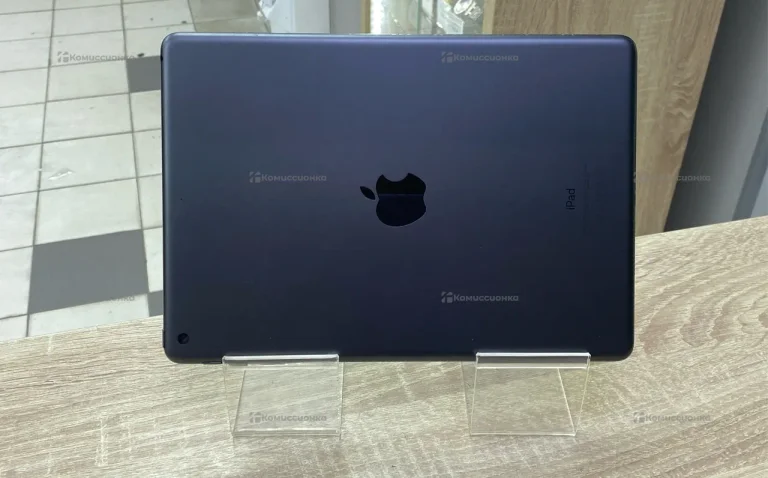 Планшет Apple iPad (9-го поколения) 64ГБ