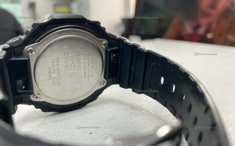 Часы Casio GA-2100