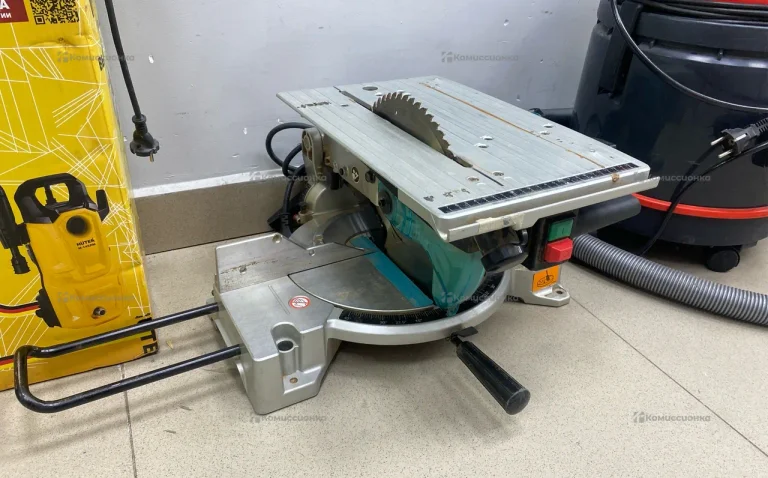 Торцовочная пила MAKITA LH1040 2024г