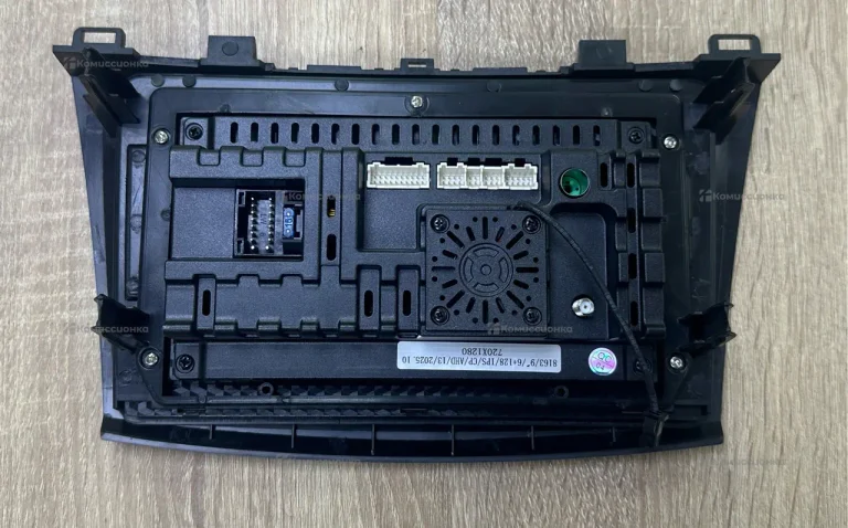Автомагнитола AJ002 6/128Gb