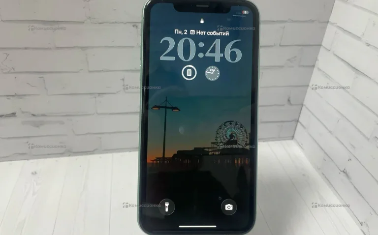 Apple iPhone 11 4/128 ГБ