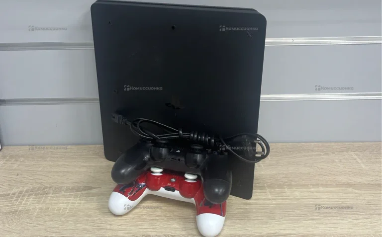 Приставка Sony PS4 Slim 500 ГБ.