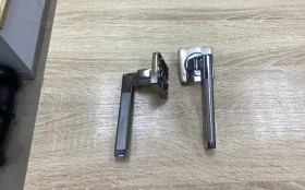 Купить Дверные ручки LA-AL Мерано. б/у , в Пенза Цена:300рублей