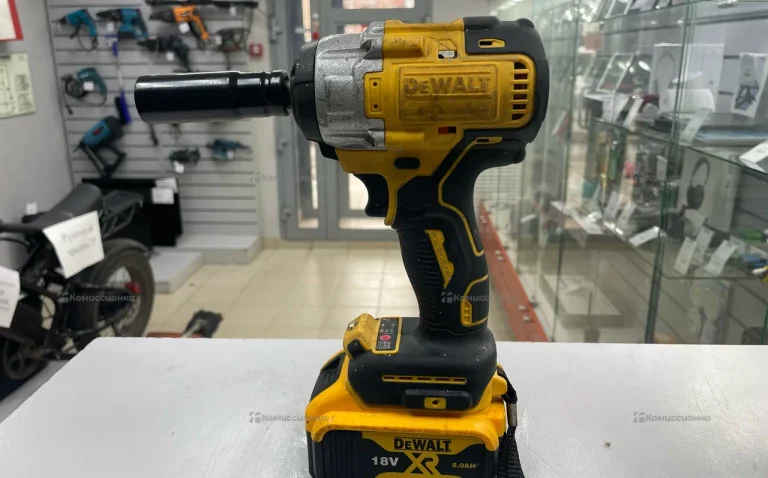 Гайковерт Dewalt реплика