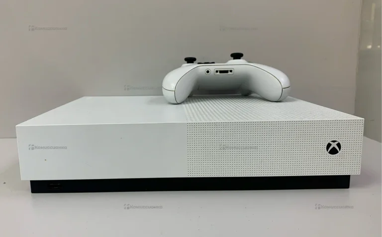 Приставка Microsoft Xbox One S 1tb
